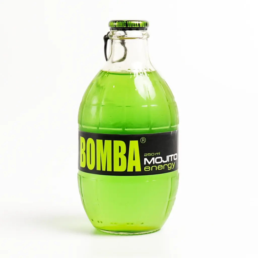 مشروب طاقة  اللون  الأخضر  نمساوي بومبا زجاجي 300 مل