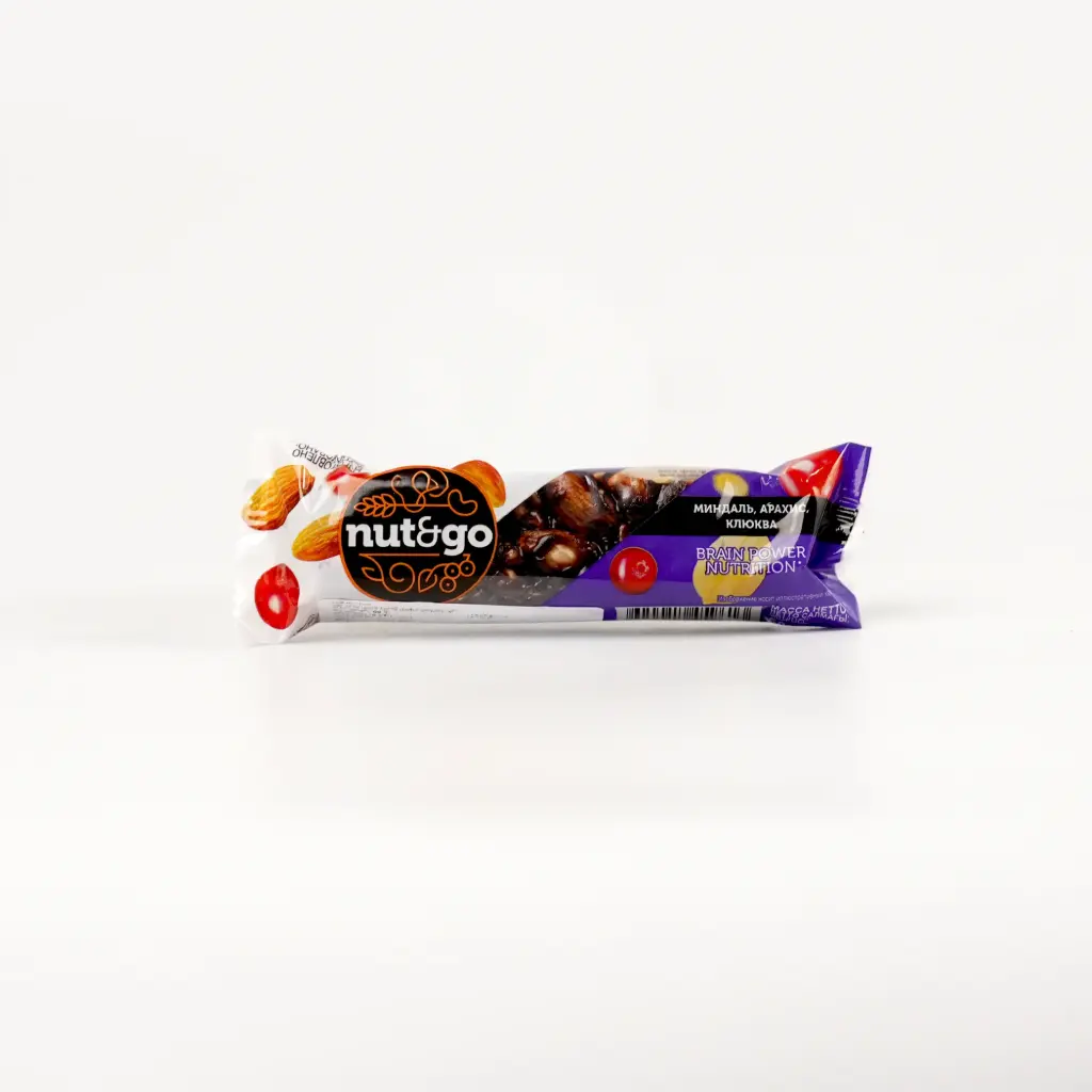 نستله بار Nut&go لوز فول سوداني توت بري كي دي في 36غم 452